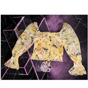 Timing - Women Floral Smocked Crop Top - Size Large - *NWT*